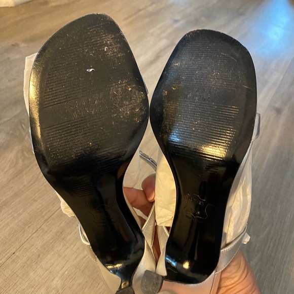 Stuart Weitzman size 8 heels - Picture 3 of 3